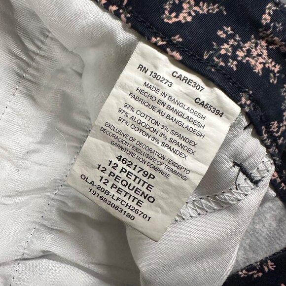 Lee Womens 12 P Navy Floral Regular Fit Mid Rise Bermuda Shorts Pockets - Picture 7 of 10